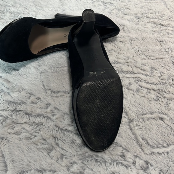 Franco Sarto Black Suede Pumps 8 1/2 - Picture 5 of 8